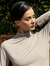 Load image into Gallery viewer, Callie Top - Sand