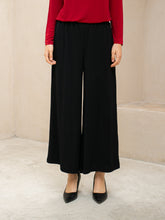 Load image into Gallery viewer, Lulu Long Kulot - Black with pocket