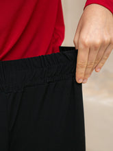 Load image into Gallery viewer, Lulu Long Kulot - Black with pocket