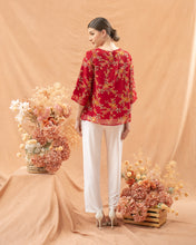 Load image into Gallery viewer, Helen Blouse - Red Flower