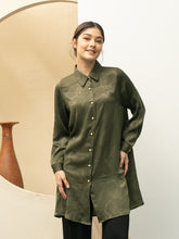 Load image into Gallery viewer, Soera Satin - Moss Green
