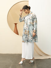 Load image into Gallery viewer, Soera Satin Gold Flower - Grey