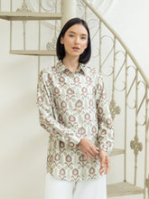 Load image into Gallery viewer, Cathy Satin