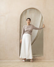 Load image into Gallery viewer, Clara Top - Sand