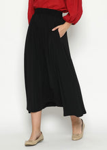 Load image into Gallery viewer, Gaga Skirt - Black