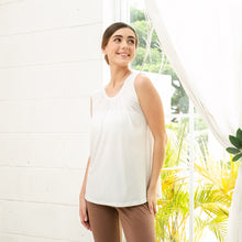 Load image into Gallery viewer, Jessie Top - White