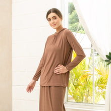 Load image into Gallery viewer, Clara Top - Latte