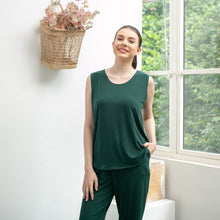 Load image into Gallery viewer, Linden Camisole - Dark Green