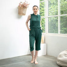 Load image into Gallery viewer, Perry 3/4 Pants - Dark Green