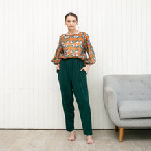 Load image into Gallery viewer, Mesa Baggy Pants Dark Green