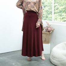 Load image into Gallery viewer, Anza A-Line Skirt - Maroon