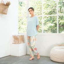 Load image into Gallery viewer, Vidal Top - Atasan Kaos Basic - Baby Blue