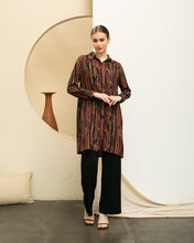 Load image into Gallery viewer, Soera Rayon Tunic Shirt