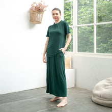 Load image into Gallery viewer, Bea Top - Dark Green