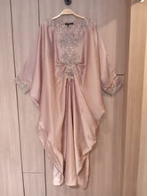 Load image into Gallery viewer, Kaftan Lebaran - Beige
