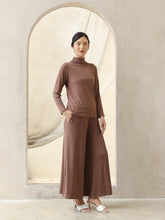 Load image into Gallery viewer, Callie Top - Latte
