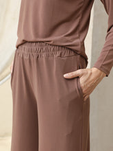 Load image into Gallery viewer, Lulu Long Kulot - Latte with pocket
