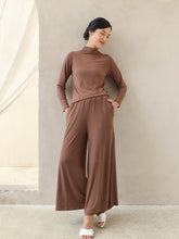 Load image into Gallery viewer, Lulu Long Kulot - Latte with pocket
