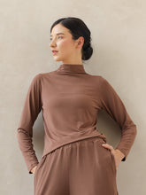 Load image into Gallery viewer, Callie Top - Latte
