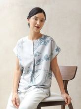 Load image into Gallery viewer, Dhea Blouse
