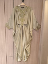 Load image into Gallery viewer, Kaftan Lebaran - Sage
