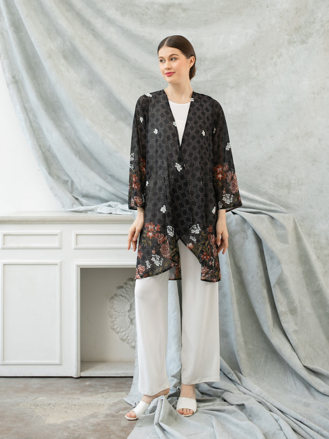 Sasha Cardigan Batik - Black