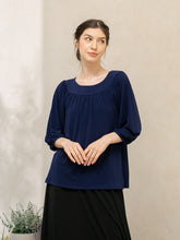 Load image into Gallery viewer, Oliv Blouse Basic - Navy
