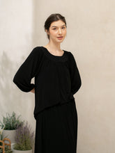 Load image into Gallery viewer, Oliv Blouse Basic - Black
