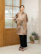 Load image into Gallery viewer, Soera Satin Tunic Kemeja - Brown
