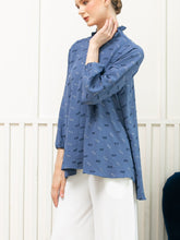 Load image into Gallery viewer, Filna Blouse - Plumeti Blue
