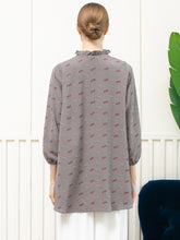 Load image into Gallery viewer, Filna Blouse - Plumeti Stone Grey
