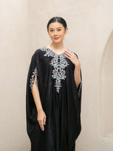 Load image into Gallery viewer, Kaera Kaftan
