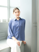 Load image into Gallery viewer, Liana Shirt Satin Crinkle
