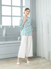 Load image into Gallery viewer, Helen Blouse Baby Blue
