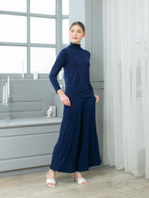 Load image into Gallery viewer, Callie Top - Navy
