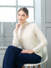 Load image into Gallery viewer, Callie Top - Butter
