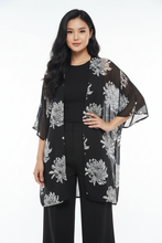 Load image into Gallery viewer, Sachi Cardigan
