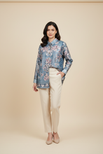 Load image into Gallery viewer, Mayra Blouse

