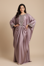 Load image into Gallery viewer, Kaftan Lebaran - Soft Purple
