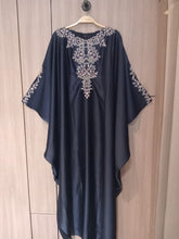 Load image into Gallery viewer, Kaftan Lebaran - Navy
