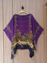 Load image into Gallery viewer, Diva Blouse - Batik Flower
