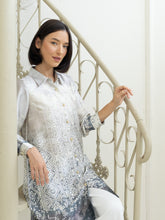 Load image into Gallery viewer, Soera Satin Tunic Shirt - Ethnic
