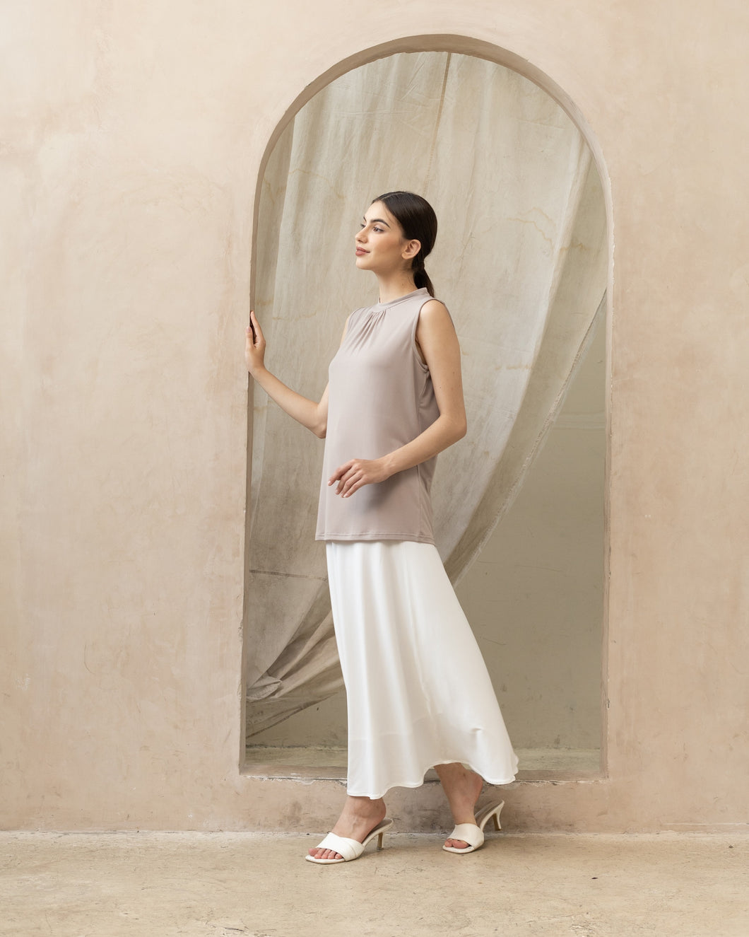 Sierra Top - Sleeveless High Neck - Sand