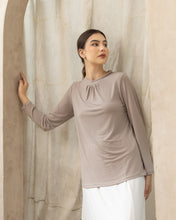 Load image into Gallery viewer, Clara Top - Sand
