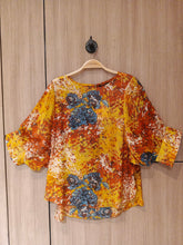 Load image into Gallery viewer, Blair Blouse Yellow
