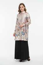 Load image into Gallery viewer, Soera Tunic Satin
