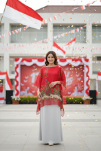 Load image into Gallery viewer, Diva Blouse - Batik Flower
