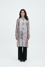 Load image into Gallery viewer, Soera Tunic
