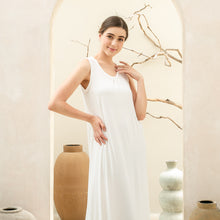 Load image into Gallery viewer, Macy Maxi Dress - White
