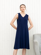 Load image into Gallery viewer, Illy Dress - V neck Dress - Navy
